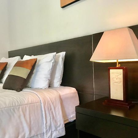 The Celuk Homestay Jimbaran  Bagian luar foto