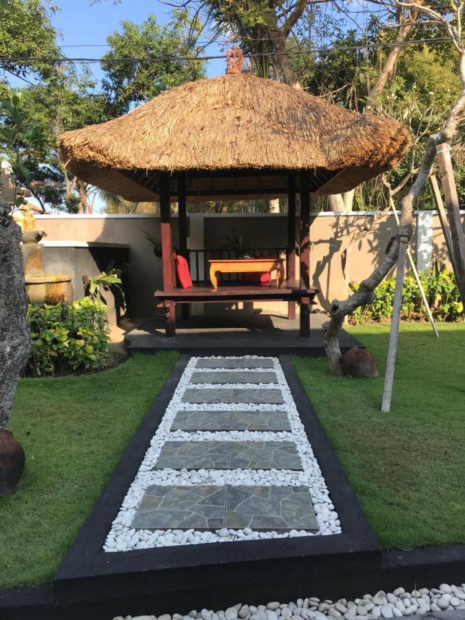 The Celuk Homestay Jimbaran  Bagian luar foto