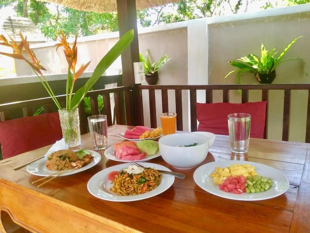 The Celuk Homestay Jimbaran  Bagian luar foto
